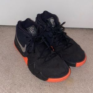 Kyrie 4 Basketball Shoes